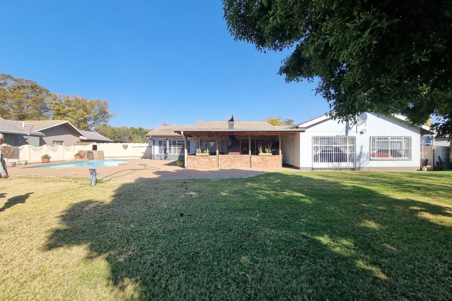 3 Bedroom Property for Sale in Meiringspark North West